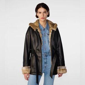 Wilson’s ladies bomber Coat